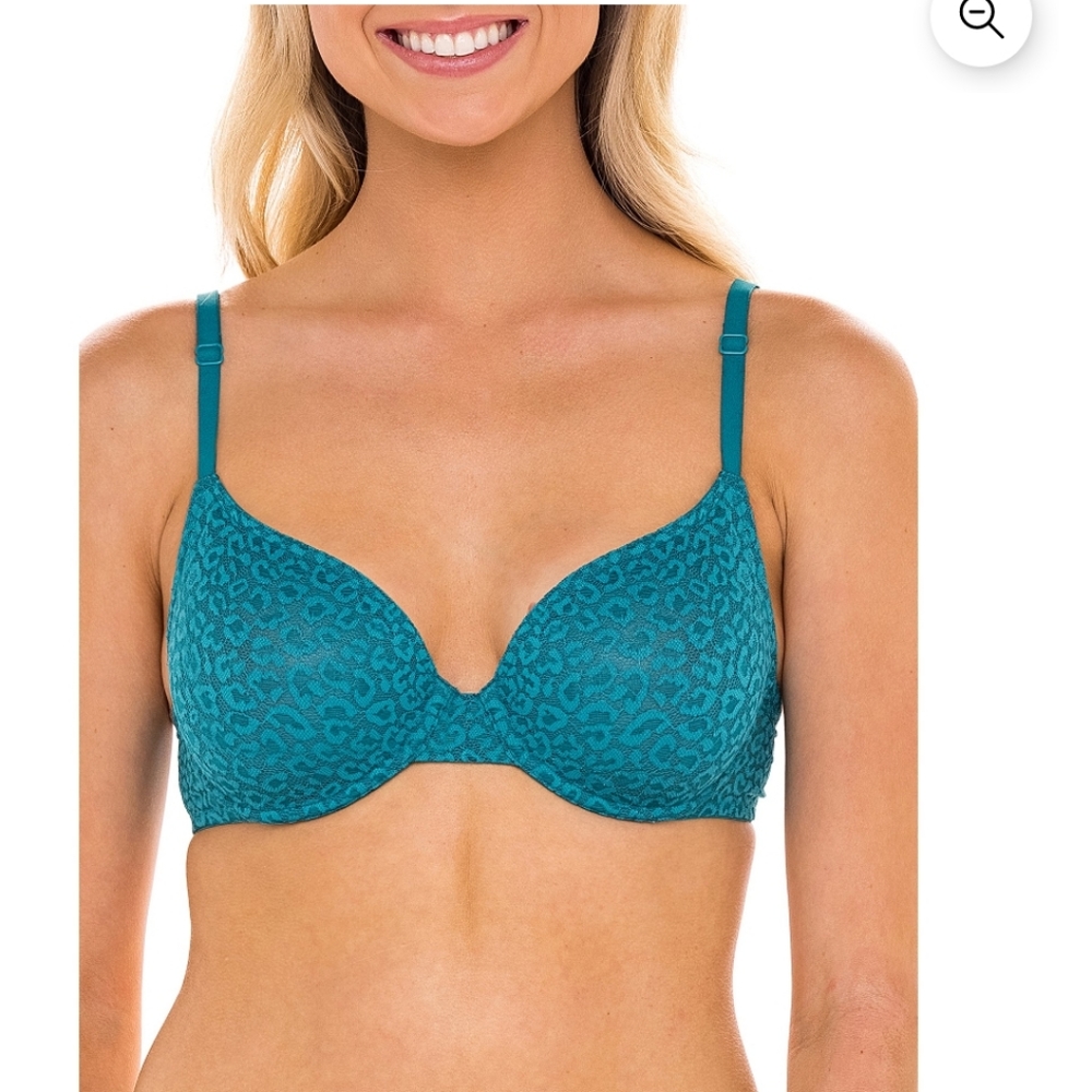 No Boundaries  Bra 32 D